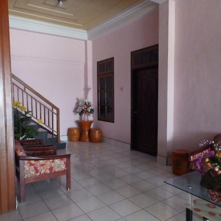Bahari Family Hotel Bitung Zewnętrze zdjęcie