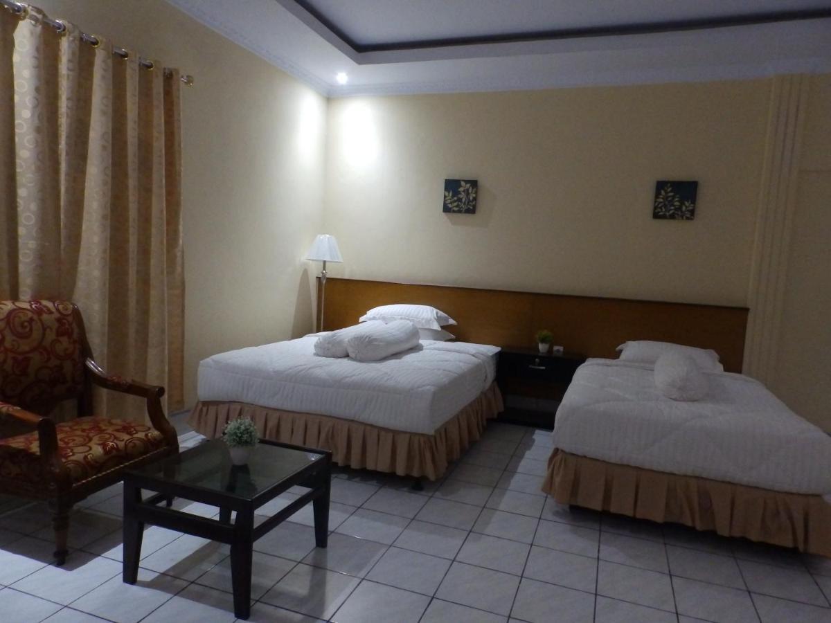 Bahari Family Hotel Bitung Zewnętrze zdjęcie
