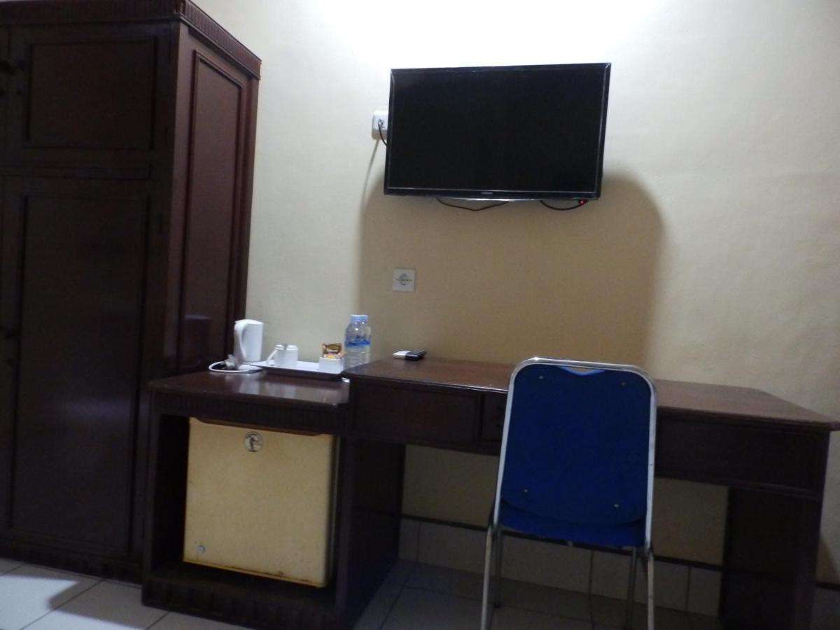 Bahari Family Hotel Bitung Zewnętrze zdjęcie