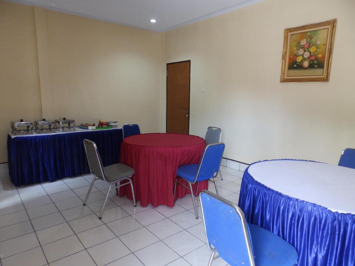 Bahari Family Hotel Bitung Zewnętrze zdjęcie