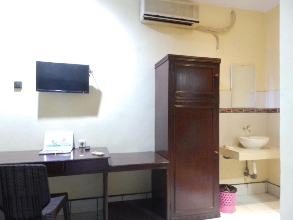 Bahari Family Hotel Bitung Zewnętrze zdjęcie