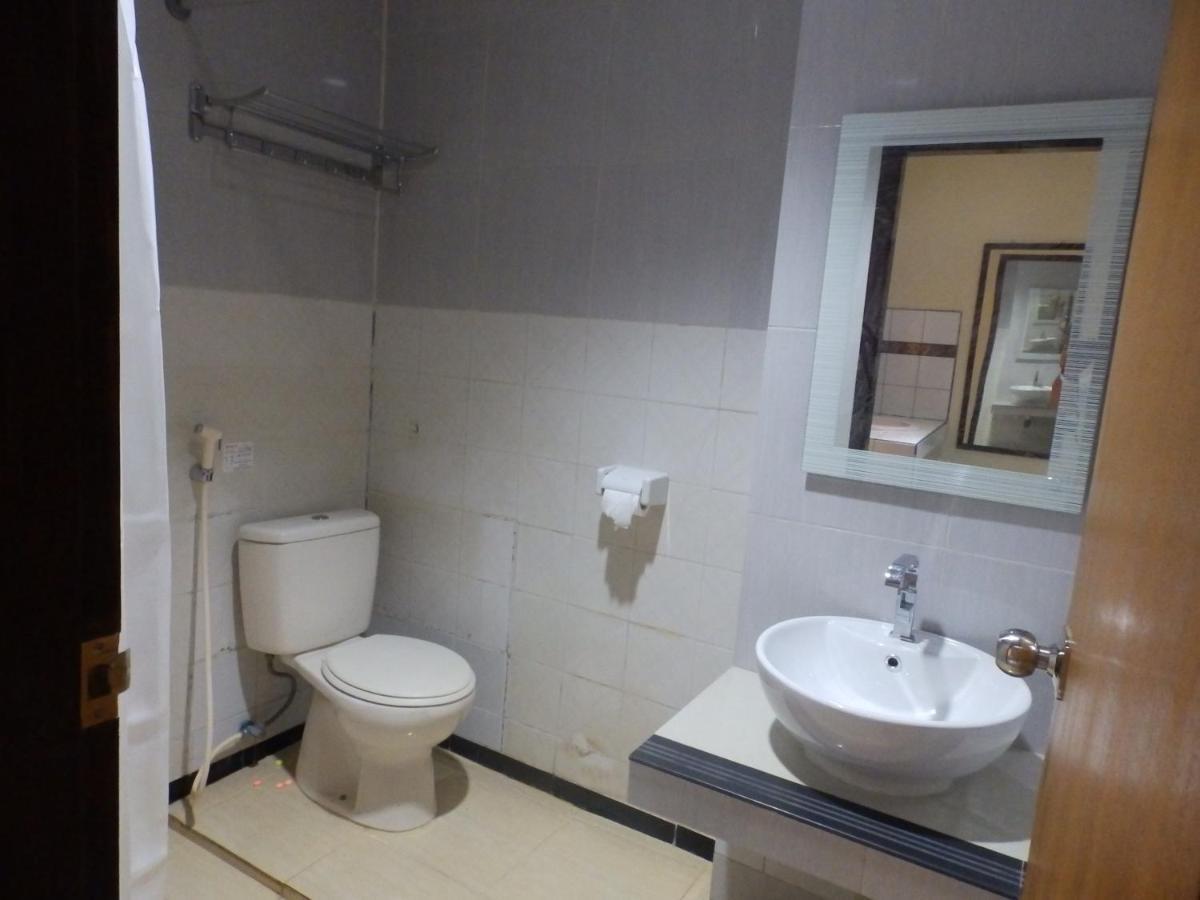 Bahari Family Hotel Bitung Zewnętrze zdjęcie