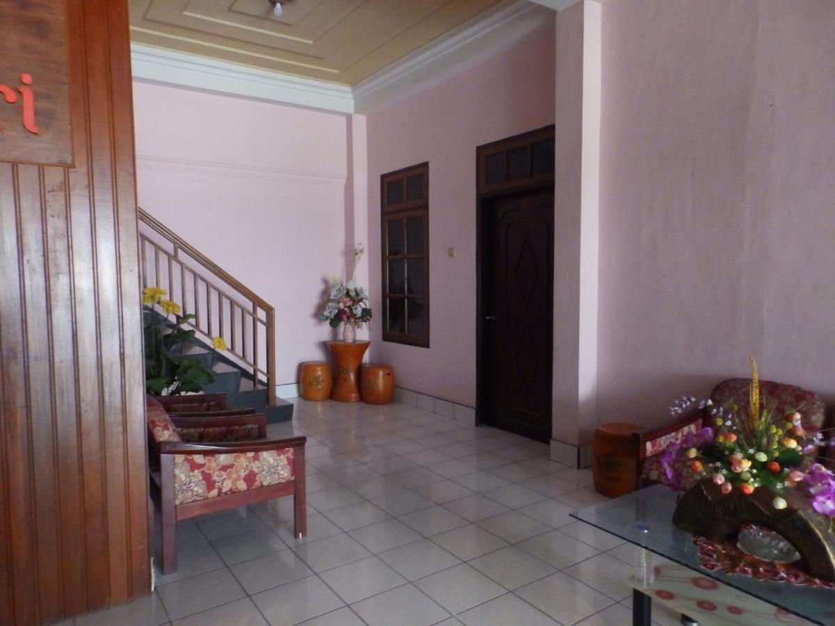 Bahari Family Hotel Bitung Zewnętrze zdjęcie